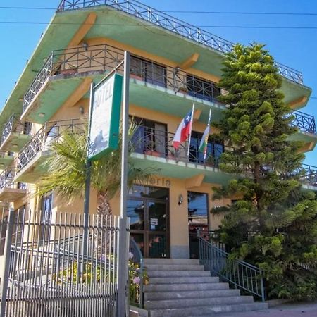 Hotel Rocas Del Pacifico Pichilemu Kültér fotó